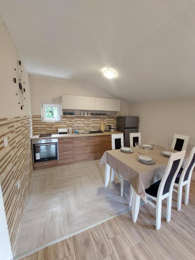 Superb Apartments Virpazar Eksteriør bilde